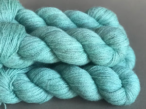 Tulum. Fingering 75% BFL 25% Gotland (4333299007522)